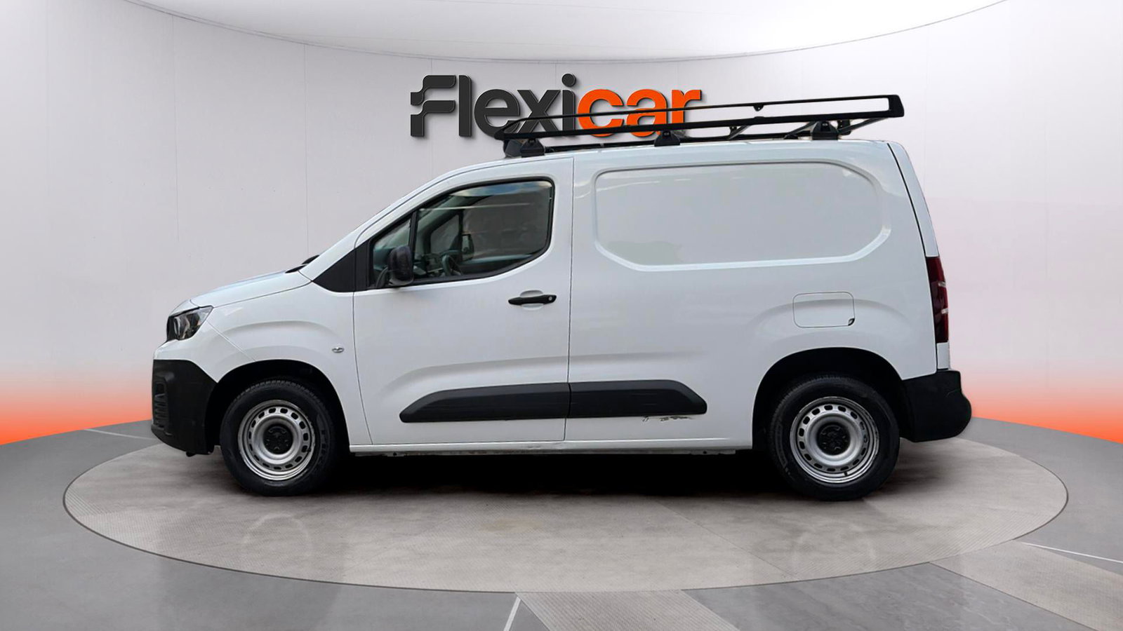 https://cdn-flexicar.caraffinity.it/public_appraisal_images_pro/images/stock/218061/TfyIYsVheM__WhatsApp Image 2025-11-21 at 15.42.30 (2).jpeg